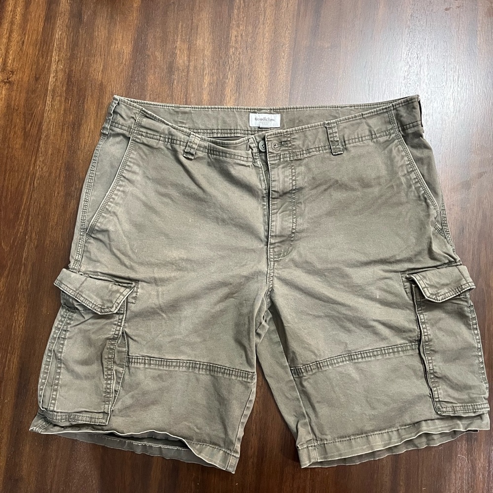 Goodfellow & Co Brown Cargo Shorts Durable Cotton Blend